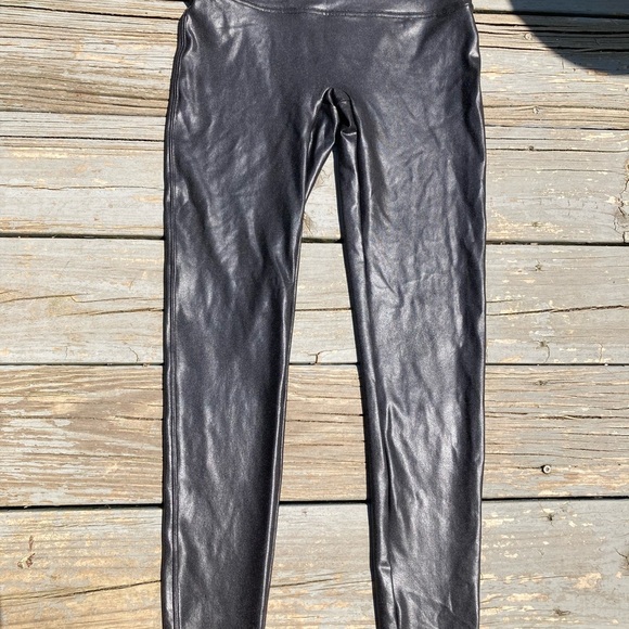 SPANX Faux Leather Leggings | Size Large | High-Waisted Shaping | Black - Picture 2 of 9